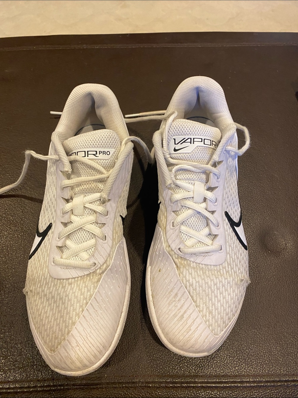 Nike White Tennis vapor pro sneakers